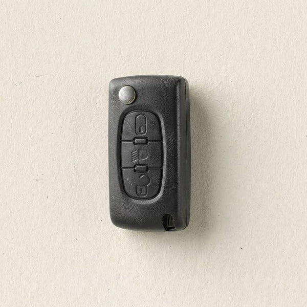 Premium Leather Key Fob for Peugeot